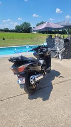Moto Honda SW-T600, Motoren, 2 cilinders, Particulier, 600 cc, 12 t/m 35 kW