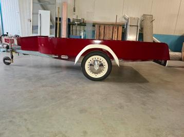 Motorfiets aanhanger Oldtimer look beschikbaar voor biedingen