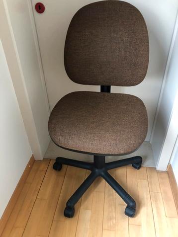 En raison d'un déménagement : belle chaise de bureau solide, Enlèvement, Chaise de bureau