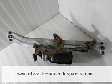 Ruitenwissermechanisme met motor Mercedes W126 1268200942 beschikbaar voor biedingen