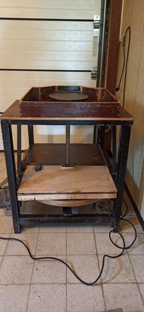 Pottenbakkerstoren, Hobby en Vrije tijd, Pottenbakken, Gebruikt, Ophalen