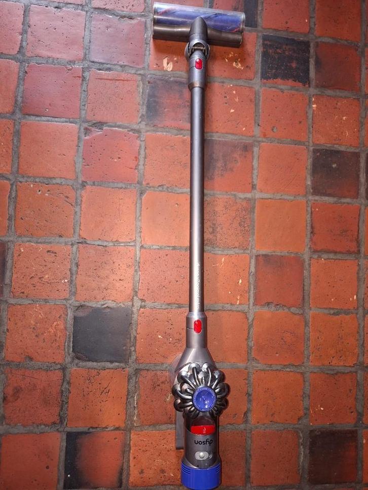 Dyson stofzuiger V7, 2022, Electroménager, Aspirateurs, Comme neuf, Aspirateur, Réservoir, Enlèvement ou Envoi