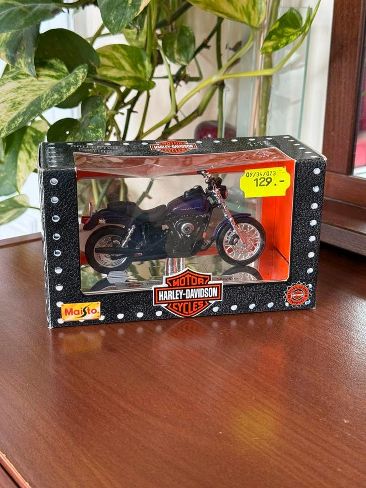 Maisto - Harley-Davidson - Dyna Super Glider Sport (1:18), Hobby & Loisirs créatifs, Voitures miniatures | 1:18, Neuf, Voiture