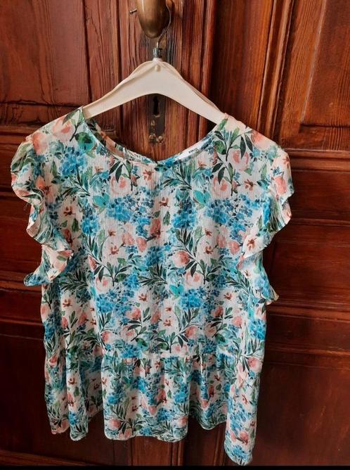 Blouse MNG taille XL indiquée mais taille L, Kleding | Dames, T-shirts, Zo goed als nieuw, Maat 42/44 (L), Korte mouw, Ophalen of Verzenden