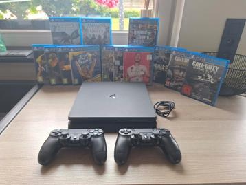 Sony PS 4 + games + 2 controllers 