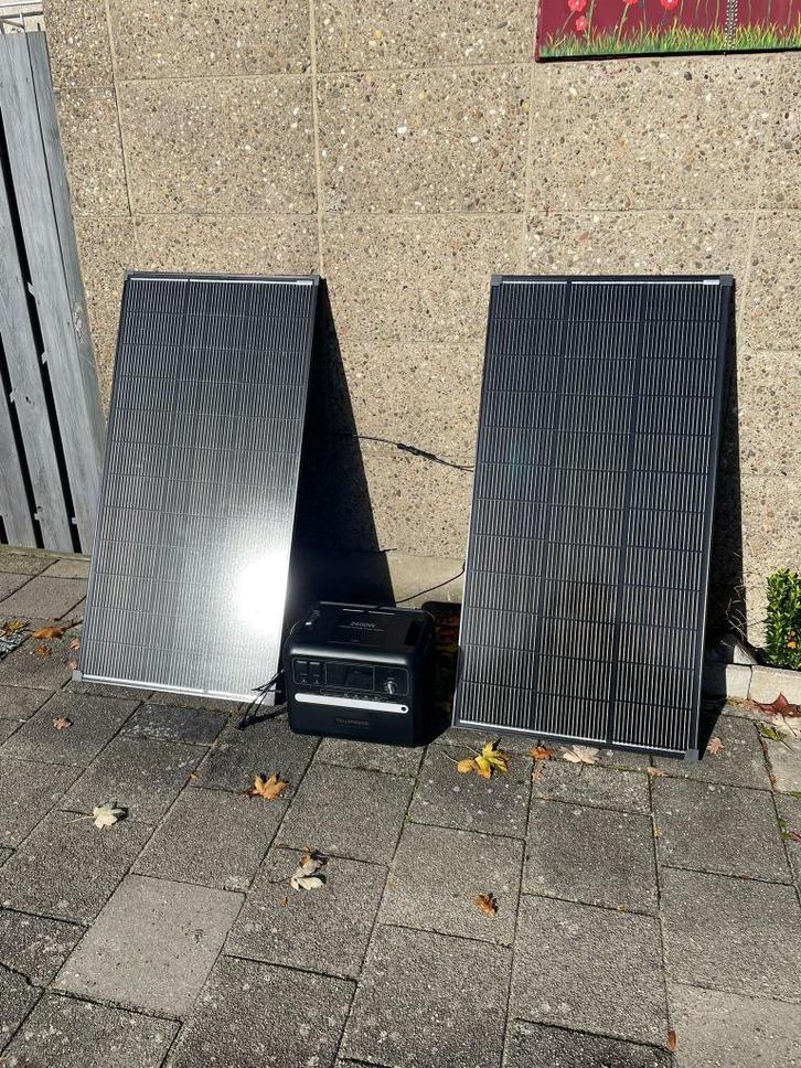 2400W Powerstation 2160Wh + 2x200w Zonnepaneel Thuisbatterij, Caravans en Kamperen, Caravanaccessoires, Nieuw, Ophalen of Verzenden