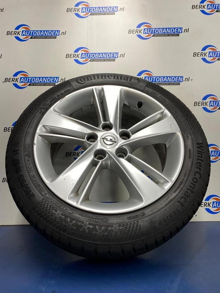 Originele Opel winterset 17 inch 5x115x70.2 ET45 7.5J (Insig, Auto-onderdelen, Banden en Velgen, Banden en Velgen, 17 inch, 215 mm