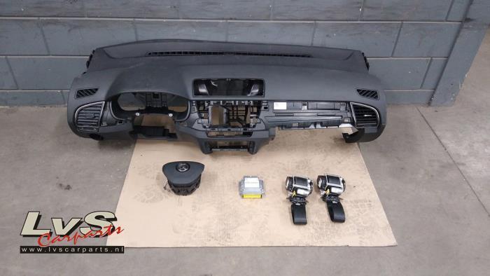 Airbag set + dashboard van een Skoda Fabia, Auto-onderdelen, Overige Auto-onderdelen, Skoda, Gebruikt, 3 maanden garantie, Ophalen of Verzenden
