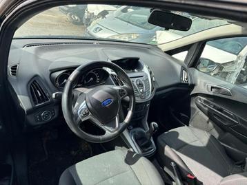Airbag set + dashboard van een Ford B-Max beschikbaar voor biedingen