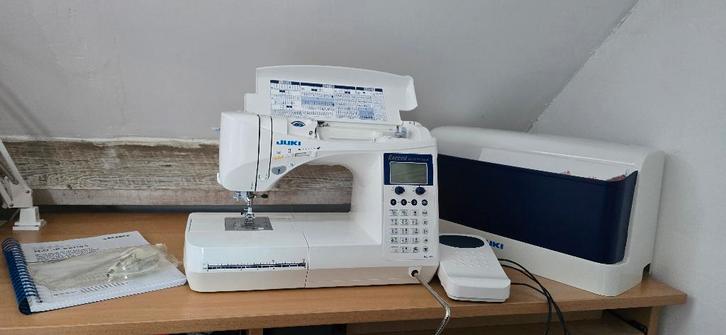 Naaimachine Juki hzl600f, Hobby & Loisirs créatifs, Machines à coudre & Accessoires, Comme neuf, Machine à coudre, Autres marques