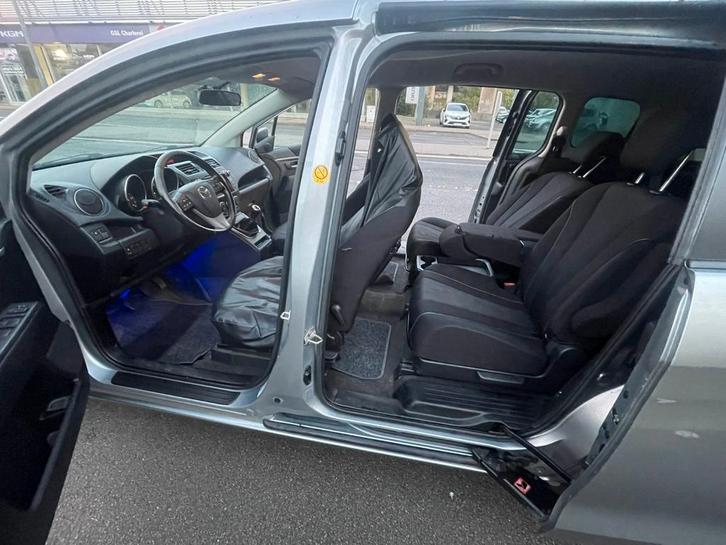 Mazda avec demande d'immatriculation 7place, Auto's, Mazda, Particulier, Te koop, Diesel, Euro 5, Berline, 5 deurs, Handgeschakeld