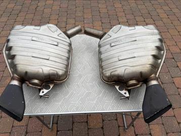 Originele Audi A6 / A7 Achterdempers – Bijna Nieuw beschikbaar voor biedingen
