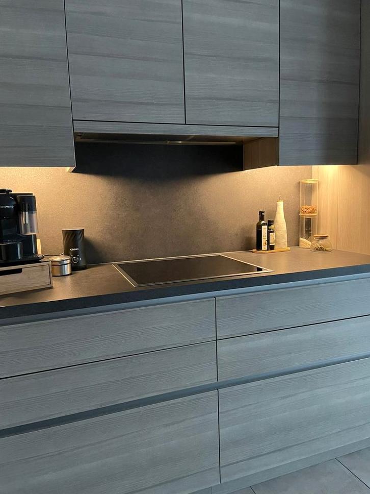 Keuken in zeer goede staat, Huis en Inrichting, Keuken | Complete keukens, Gebruikt, Overige typen, Grijs, Kunststof, Ophalen