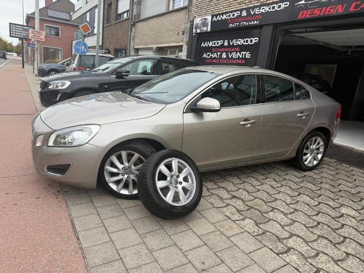 Volvo S60 D3 5 Cilinders Volledig Xenon lederen navigatie, Auto's, Volvo, Bedrijf, Te koop, S60, ABS, Adaptive Cruise Control
