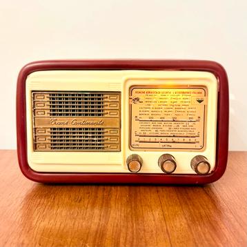 ZELDZAME RECLAMERADIO TRANS CONTINENTS PD35 VINTAGE 1958 beschikbaar voor biedingen