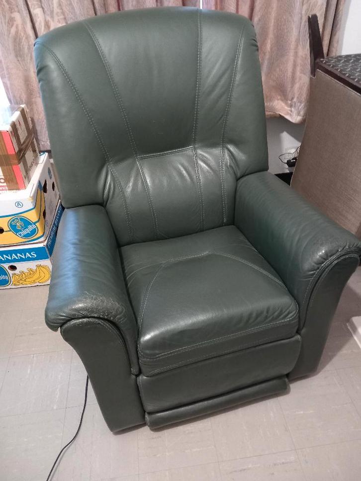 Fauteuil électrique cuir vert., Maison & Meubles, Fauteuils, Cuir, Enlèvement