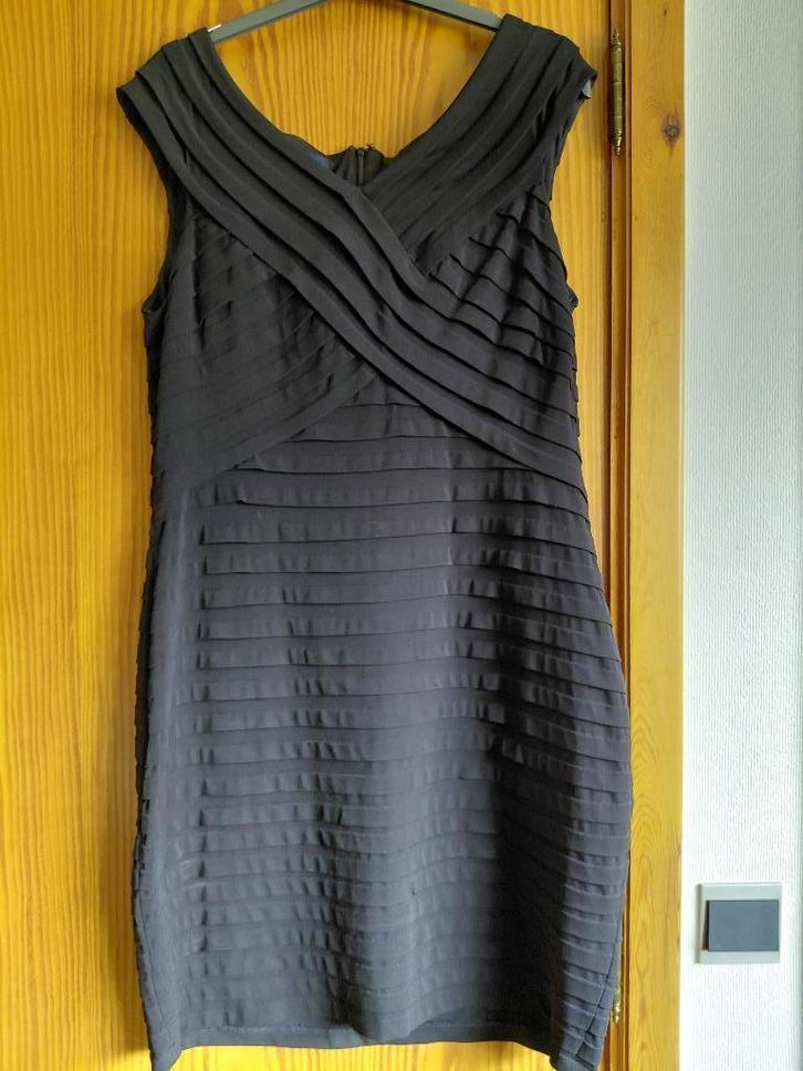 Feestelijke zwarte jurk,maat 46, merk Sixthsense, Kleding | Dames, Jurken, Gedragen, Maat 46/48 (XL) of groter, Zwart, Knielengte