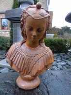 statue ou buste d une élégante femme en fonte pat rouillé, Jardin & Terrasse, Autres types, Enlèvement ou Envoi, Métal, Neuf