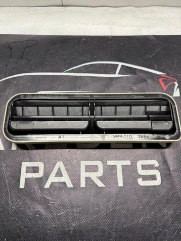 Mercedes C W204 E W212 CLS W218 Luchtrooster A2128300242 beschikbaar voor biedingen
