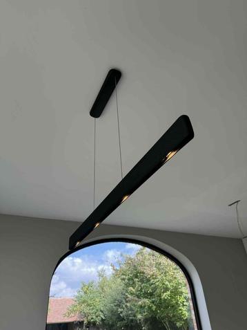 Zwarte Moderne Hanglamp beschikbaar voor biedingen