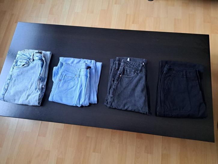 lot 4 kledingbroeken meisjespak maat 36, Kleding | Dames, Dames-kledingpakketten, Ophalen