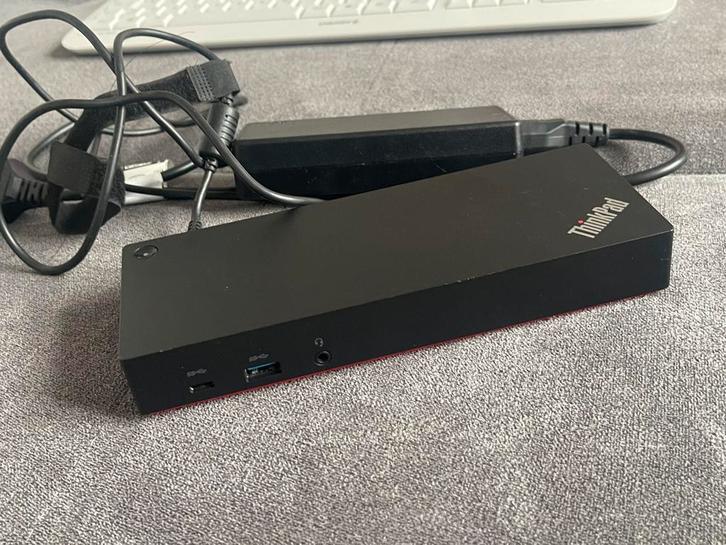 thinkpad hybrid usb-c with usb-a dock, Computers en Software, Dockingstations, Zo goed als nieuw, Ophalen of Verzenden