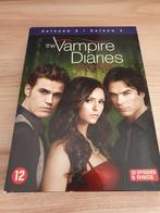 The Vampire Diaries - Seizoen 2 (DVD), CD & DVD, DVD | TV & Séries télévisées, Utilisé, Enlèvement ou Envoi