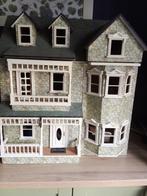 Poppenhuis met veel nieuwe accessoires, Ophalen, Zo goed als nieuw, Poppenhuis