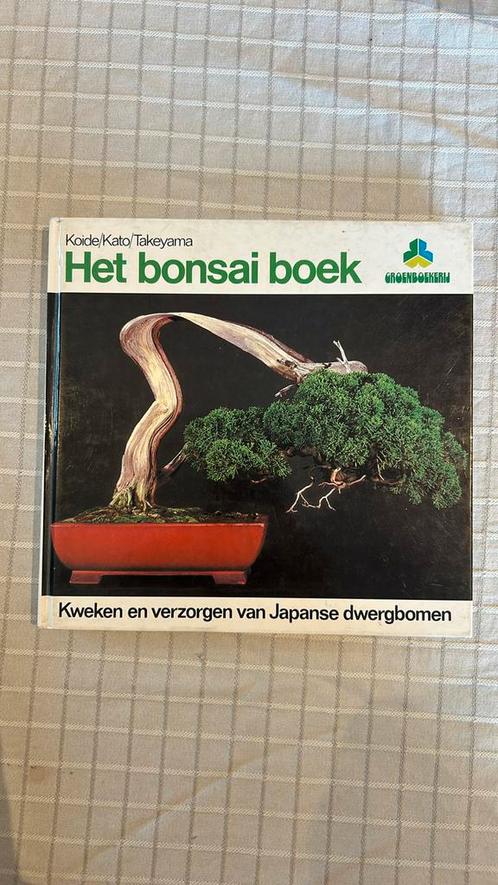 Het bonsai boek - koide/kato/takeyama, Boeken, Hobby en Vrije tijd, Gelezen, Ophalen of Verzenden