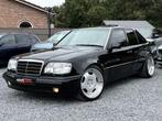 Mercedes-Benz E 500 V8  FULL | Airco | Heated seats | Sun, Automaat, Achterwielaandrijving, 4973 cc, Zwart