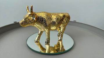 Golden Cow kunstobject  beschikbaar voor biedingen