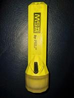 MSA by peli fireter zaklamp, helmhouder, Ophalen of Verzenden, Zo goed als nieuw