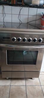 Gasvuur met 4 pitten en oven van merk EDY, Elektronische apparatuur, Fornuizen, Ophalen, 60 cm of meer, Nieuw, 4 kookzones