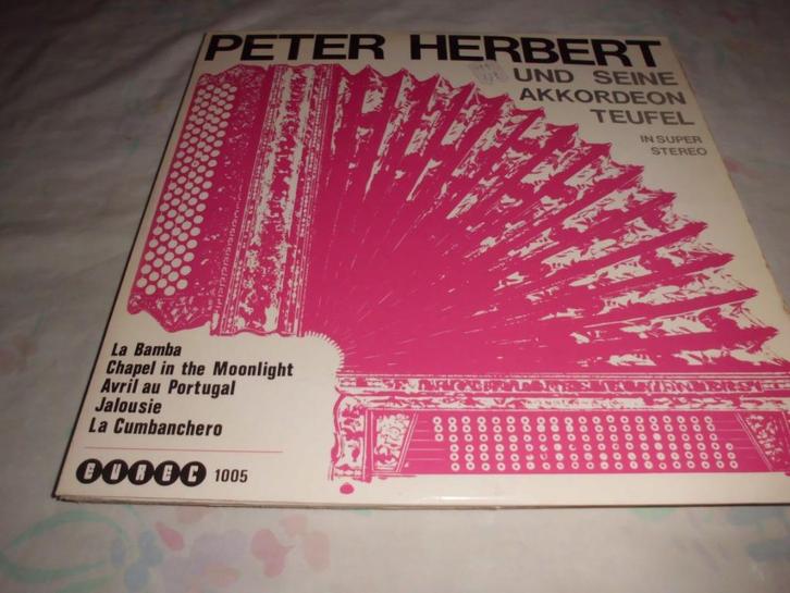 lp's met accordeon en mortier orgel muziek, Muziek en Instrumenten, Overige Muziek en Instrumenten, Gebruikt, Ophalen