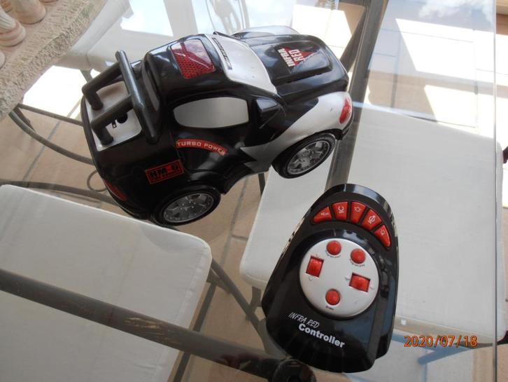 Voiture télécommandée à contrôle infrarouge (vintage), Enfants & Bébés, Jouets | Véhicules en jouets, Utilisé, Télécommande, Enlèvement ou Envoi