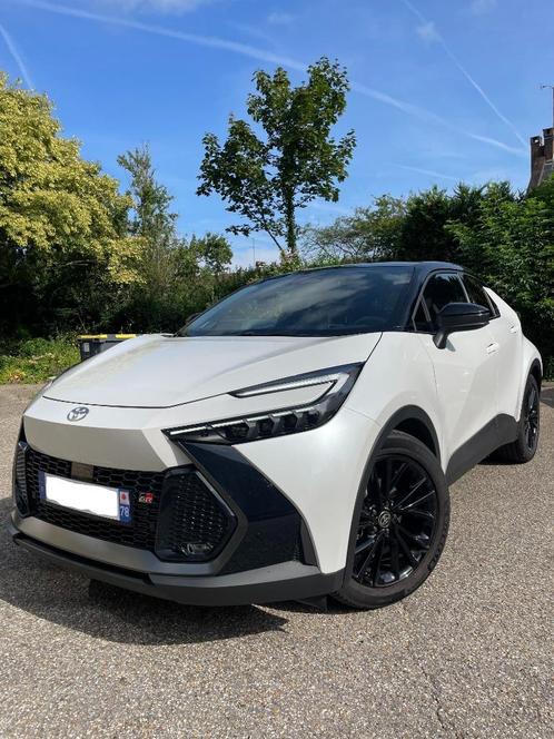 Toyota C-HR 2.0 200ch GR Sport hybride 2024 Pack Techno, Auto's, Toyota, Particulier, C-HR, Achteruitrijcamera, Adaptieve lichten