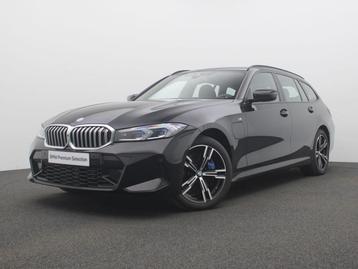 BMW Serie 3 330 FACELIFT 2 - XDRIVE - PANODAK  beschikbaar voor biedingen
