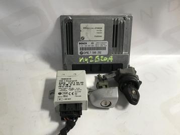Computer motormanagement set N42B20A BMW E46 7508292 beschikbaar voor biedingen