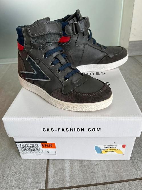 Schoenen maat 30 CKS- NIEUW, Kinderen en Baby's, Kinderkleding | Schoenen en Sokken, Nieuw, Schoenen, Jongen, Ophalen of Verzenden