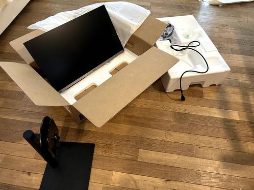 Samsung 27' scherm/screen (2024), Computers en Software, Monitoren, Nieuw, 60 Hz of minder, DisplayPort, HDMI, USB-C, Gaming, Ingebouwde speakers