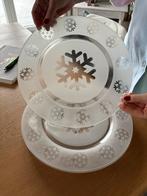 4 Assiettes de noel, Enlèvement, Comme neuf