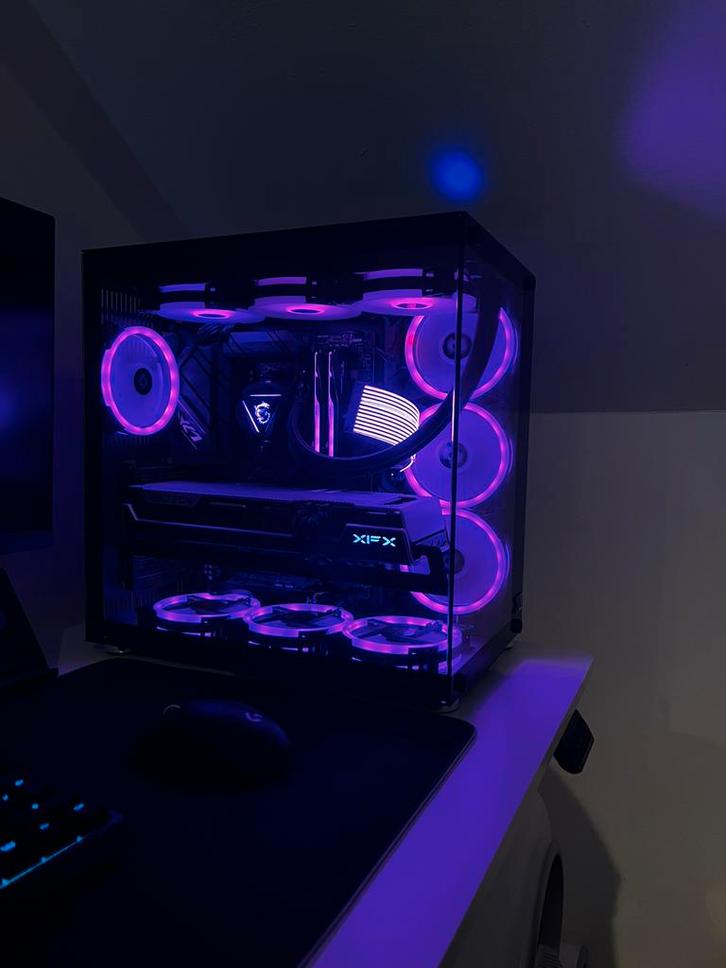 PC-gamer: R7 7800X3D, RX7900XT, Games en Spelcomputers, Games | Pc, Zo goed als nieuw, Ophalen