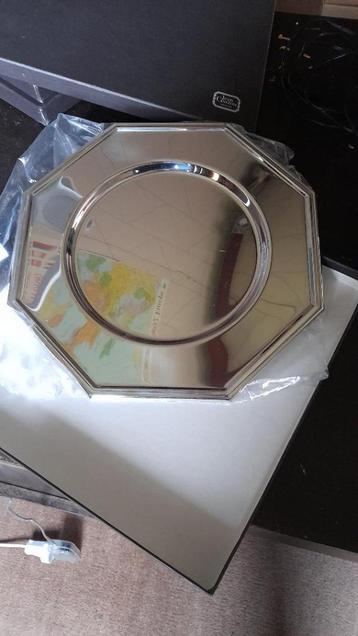 Onderborden Jean Couzon Orfevre beschikbaar voor biedingen