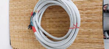 TARA LABS    PRISM OMNI ST BI-WIRE SPEAKER CABLES   2 X 4 M beschikbaar voor biedingen