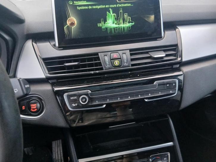 Groot GPS-scherm BMW 2-serie F45 F46 F46 Active Tourer Gran, Computers en Software, Navigatiesoftware, Zo goed als nieuw, Ophalen of Verzenden