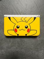 Nintendo 3DS XL Pikachu Edition, Games en Spelcomputers, Spelcomputers | Nintendo 2DS en 3DS, Ophalen, Zo goed als nieuw, Geel