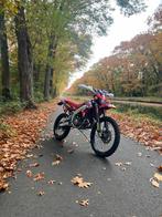 Derbi senda R, Fietsen en Brommers, Brommers | Derbi, Ophalen, 6 versnellingen, Gebruikt, Klasse B (45 km/u)