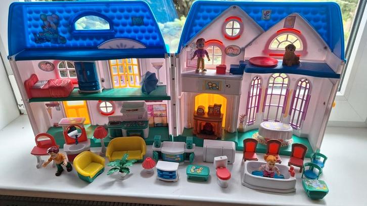 Speelgoedhuis met accessoires, Kinderen en Baby's, Speelgoed | Bouwstenen, Gebruikt, Ophalen