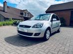 Ford Fiesta 1.4 Benzine * 63 000km * Garantie * 5 Deurs *, Elektrische ramen, Stof, Zwart, 4 cilinders