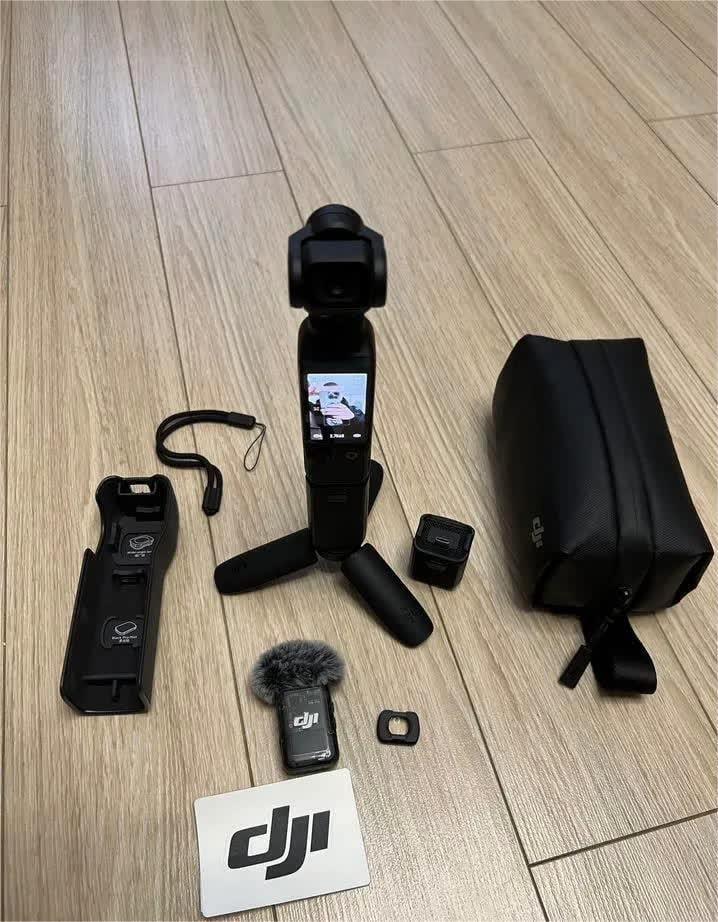 Dji osmo pocket 3 creator combo, Audio, Tv en Foto, Actiecamera's, Zo goed als nieuw, Ophalen of Verzenden